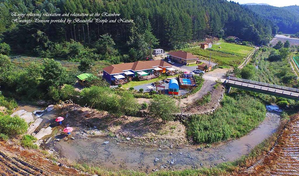 Rainbow Hwangto Pension Pyeongchang Eksteriør billede